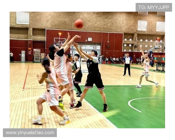 篮球的魅力与技巧:从基础训练到职业赛场的全方位探索